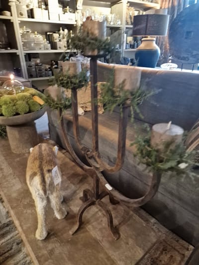 AURA PEEPERKORN| KANDELAAR MARRAKECH| 5-ARMS|ROESTMETAAL| HANDMADE| SFEER