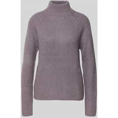 Gebreide pullover in riblook met opstaande kraag