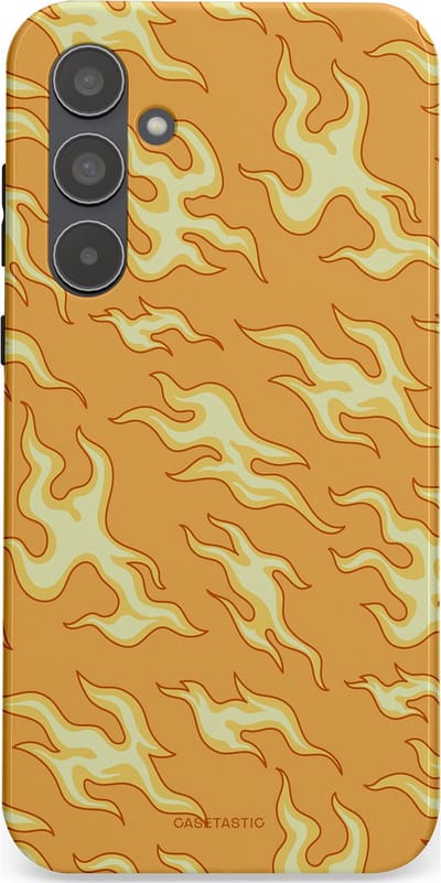 Casetastic Hoesje Geschikt voor Samsung A55 - Stijlvolle Beschermende Duo-layer Case - Vlammen van passie