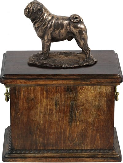 Elegante urn voor de as van een pug met beeldje in klassieke stijl