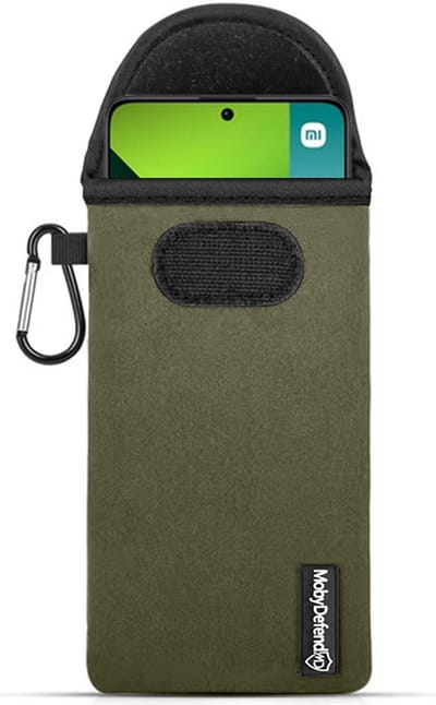 MobyDefend Hoesje - Geschikt voor Xiaomi Redmi Note 13 Pro 5G - Neopreen Pouch Met Karabijnhaak - Insteek - Riemlus - Groen