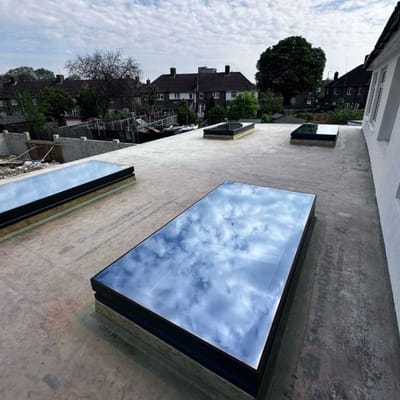 Dakraam Plat Dak 100x100 cm – Aluminium Frame – Triple Glas HR+++ – Veiligheidsglas