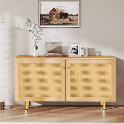 Sideboard met gevlochten rattan deuren - 120x40x63 cm houtlook - 2 deuren, gouden grepen, gouden metalen poten - Rustiek en natuurlijk design, duurzaam plaatmateriaal - Geschikt voor eetkamer, woonkamer en hal