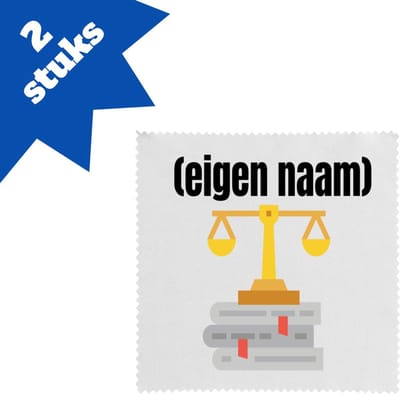 Akyol - advocaat weegschaal (met eigen naam) brillendoekjes - Advocaat - advocaten - met eigen naam - leuk cadeau voor iemand die advocaat is - cadeau - kado - 17,8 bij 17,8 cm - 2 stuks