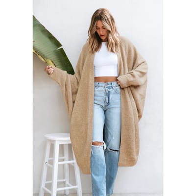 Beige vest met dekenmotief
