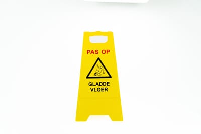 Pas Op Gladde Vloer