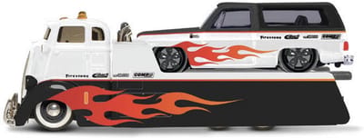 Maisto C.O.E. Flatbed - Modelauto - Schaal 1:64 - Wit/Zwart/Rood