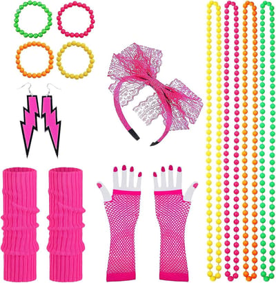 Stijlvolle 80s damesoutfit met neon kleuren, nethandschoenen, haarband en bijpassende accessoires