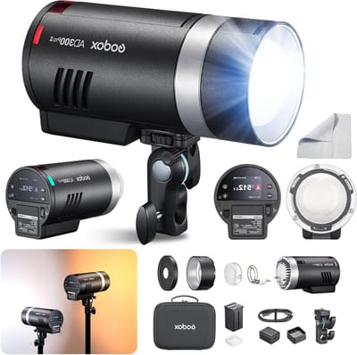 Krachtige 300Ws Outdoor Flitser met 2.4G TTL, HSS tot 1/8000s en 2600mAh Accu voor Professionele Fotografie en Videografie
