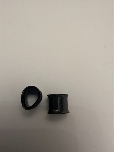Piercing ear plug druppel 10mm zwart | Make up | Parfum | Moederdag | Verjaardagscadeau| Cadeautje| Valentijnsdag| Kado | sieraden | vaderdag | oorbellen | oorsieraden
