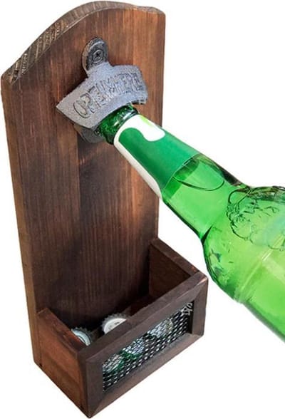 Flesopener wand met opvangbak - bier - frisdrank - drinken - dopjes - bakje -bieropener - Ongepersonaliseerd