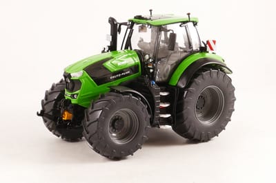 Deutz Fahr 8280TTV landbouwtrekker miniatuur