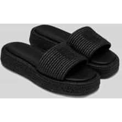 sandalen van stro- vlechtwerk model 'LARISSA'