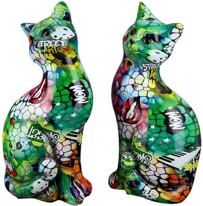 Kattenpaar zittend street art 27 cm hoog - figuur - beeldje - interieur - voor binnen - kleurrijk - decoratie - stuk - kunststof - origineel - cadeau - geschenk - gift - verjaardag - Kerst - Nieuwjaar - Pasen - Valentijn