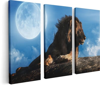 Artaza Canvas Schilderij Drieluik Leeuw Tijdens Volle Maan - 120x80 - Foto Op Canvas - Canvas Print