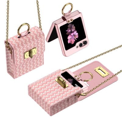 Casemania Hoesje en Telefoontasje Set Geschikt voor Samsung Galaxy Z Flip 7 - Pale Pink- Luxe Kunstlederen Set met Gevlochten Uitstraling - Back Cover met Ingebouwde Screenprotector en Crossbody Beschermingtas met Pasjeshouder