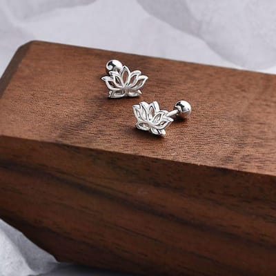 925 Zilver Uitgeholde Lotusbloem Kleine Oorknopjes Voor Vrouwen Piercing Luxe Elegante Sieraden zilver