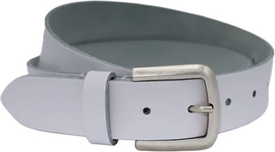 35MM BREDE ECHT LEDEREN RIEM. VOLLEDIG VERVAARDIGD IN NEDERLAND. MAAT 95