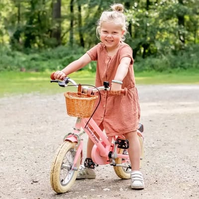 Kinderfiets 12 inch met zijwieltjes roze, vanaf 3 jaar Retro Rider met mandje - Bandits and Angels