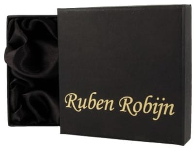 Verpakkingsdoosje zwart met logo 90 x 90 mm