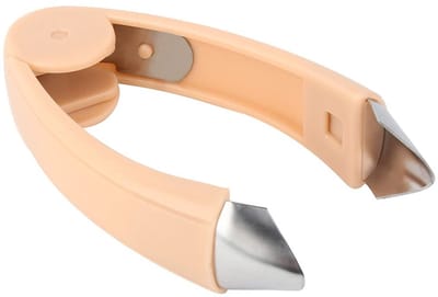 Dailygoods- Ananasklem V-vormig - Ananasschiller - Keuken Gadgets - Fruitmes - Groentemes - Handig Keukengereedschap - Keukengadget
