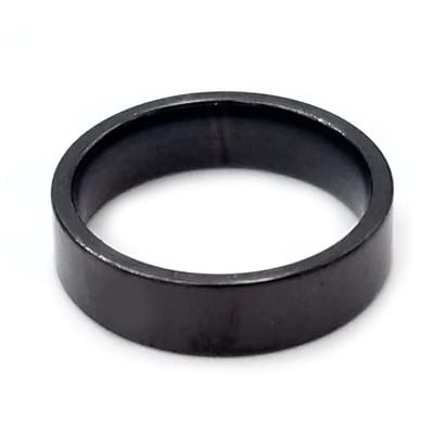 Zwarte stalen herenring 6mm breed maat 20,5 mm
