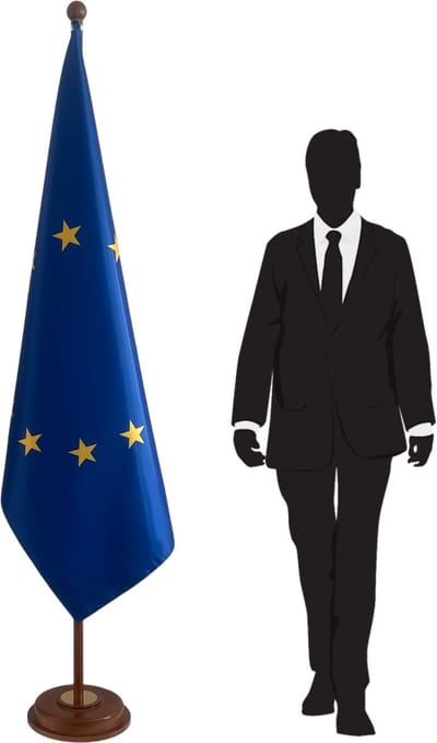 EU vlag met houten voet Ø350 mm (4 kg) en mast – Europese Unie vloervlag 100x150 cm – dubbelzijdige bedrukking – beukenhout – klassieke luxe uitvoering