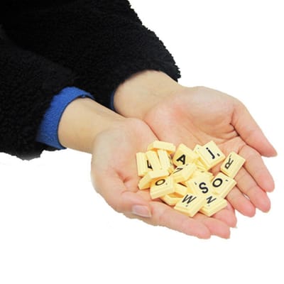 100 pièces Jeu d'orthographe et de mots anglais Mots croisés Association Lettre Jeu de table pour l'artisanat Lettres Jeux éducatifs et Bricolage beige