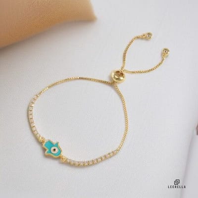 Leerella Elegante Hamsa Guardian, Goudkleurige RVS Armbanden - Unieke Dames Sieraden Verstelbaar 16-22cm