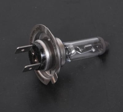 Ampoule H7 type PX26D 12V 55W pour moto scooter quad voiture camion Neuf