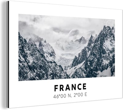 Wanddecoratie Metaal - Aluminium Schilderij Industrieel - Frankrijk - Sneeuw - Bergen - 180x120 cm - Dibond - Foto op aluminium - Industriële muurdecoratie - Voor de woonkamer/slaapkamer
