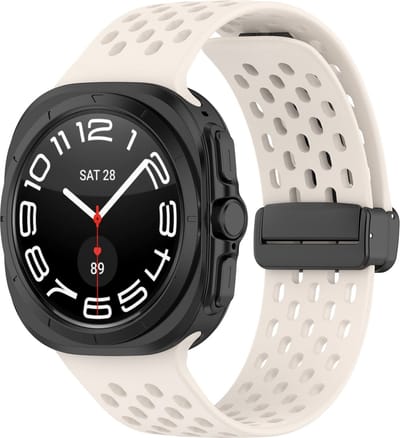 By Qubix - Compatible Samsung bandje - D-buckle siliconen sportband - Starlight / sterrenlicht - Geschikt voor Samsung Galaxy Watch Ultra / Ultra 2 - 47mm