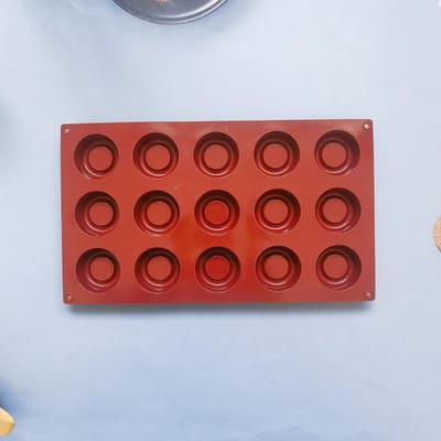 Taartvorm - antiaanbak bakvorm - 15 gaten - diameter 28,7 cm, hoogte 1,8 cm