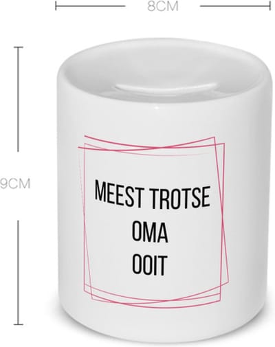 Akyol - meest trotse oma ooit Spaarpot - Oma - trotse oma - verjaardagscadeau - verjaardag - cadeau - cadeautje voor oma - oma artikelen - kado - geschenk - gift - 350 ML inhoud