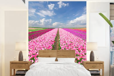 Behang - Fotobehang Tulpen - Zon - Lente - Breedte 205 cm x hoogte 280 cm
