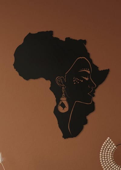 Wanddecoratie | Kaart Afrika vrouw - M (36x40cm)