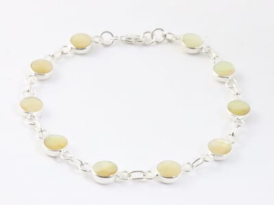 Hoogglans zilveren armband met goudkleurige schelp