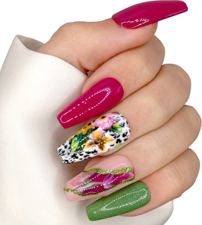 SD Press on Nails - No. 31 Overdrive - Plaknagels met nagellijm - Lang Coffin - Bloemen - Roze Groen - Set 20 Nagels - Handmade - Lange Nageltips - Kunstnagels - Nail Art
