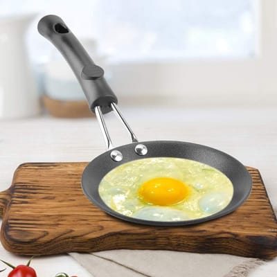 Mini Koekenpan - Kleine Wok - Individuele Porties Bereiden - Gietijzeren Warmteverdeling - 12 cm Diameter - Zwart