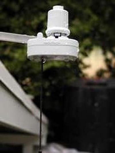 Draadloze regensensor - Automatische regenmeter - Water besparen - Verstelbare gevoeligheid - 1/8 tot 3/4 inch - Wit