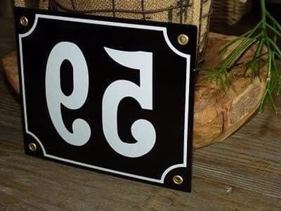 Emaille Huisnummer - Nummerbord Gebold - Adres Aangeven - Handgekleurd Design - 18x15cm - Zwart
