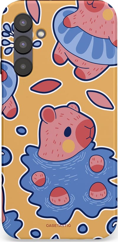 Casetastic Hoesje Geschikt voor Samsung A25 - Stijlvolle Beschermende Duo-layer Case - Capibara plons