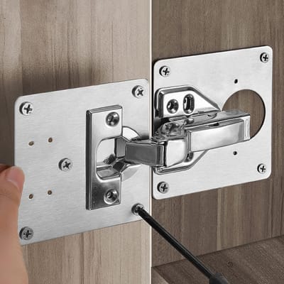 Famanu - Reparatieplaat voor scharnieren, 8 stuks, scharnierreparatie-beugels, scharnierset van roestvrij staal met 48 schroeven voor hout, meubels, planken, cabine, 90 x 90 mm
