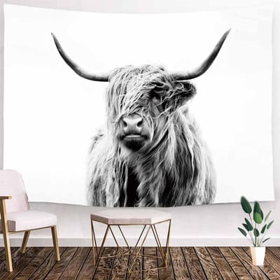 Ulticool Wandkleed 200x150 cm – Schotste Hooglander Koe Zwart Wit – Met Bevestigingspinnen - voor Binnen - Aesthetic Room Decor Wandtapijt Decoratie Poster Boho Wanddoek Slaapkamer Natuur Schilderij Canvas - Vrouw Man Tiener Meisje