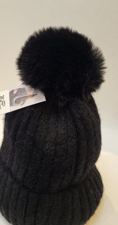 zaZa'z - Muts - Dames - Pompon - Fluffy - Zwart - Beanie - Gevoerd