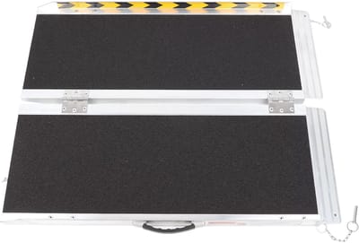 Opvouwbare rolstoelhelling - Oprijlaan - Drempelhulp - Transferhulpmiddel - Voor rolstoelgebruikers en transport - Draagbare antisliphelling met handvat - Aluminiumlegering