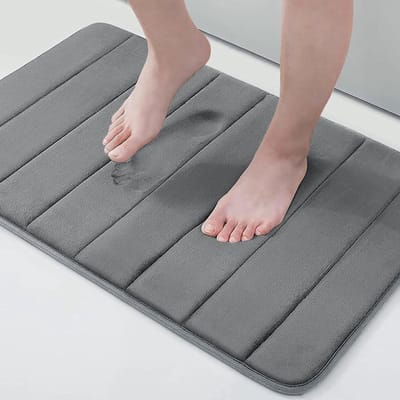 Geheugenfoam badmatten, 24 x 16 inch, zeer zachte anti-schuif badkamervloer, waterafstotend en wasbare tapijt voor badkamer, douche en bad, grijs