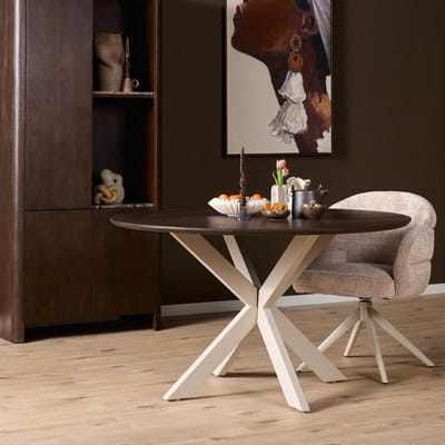 Starfurn - Eettafel Madison - Bruin - 130x130x76 cm