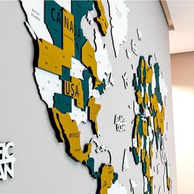 3D Houten Wereldkaart Wanddecoratie | Unieke Muurkunst voor Reisfanaten | Educatieve Wanddecoratie voor Thuis en Kantoor | Goud-blauw
