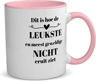 Akyol - dit is hoe de leukste en meest geweldige nicht eruit ziet koffiemok - theemok - roze - Nicht - meest leukste nicht - verjaardag - cadeautje voor nicht - nicht artikelen - kado - geschenk - 350 ML inhoud